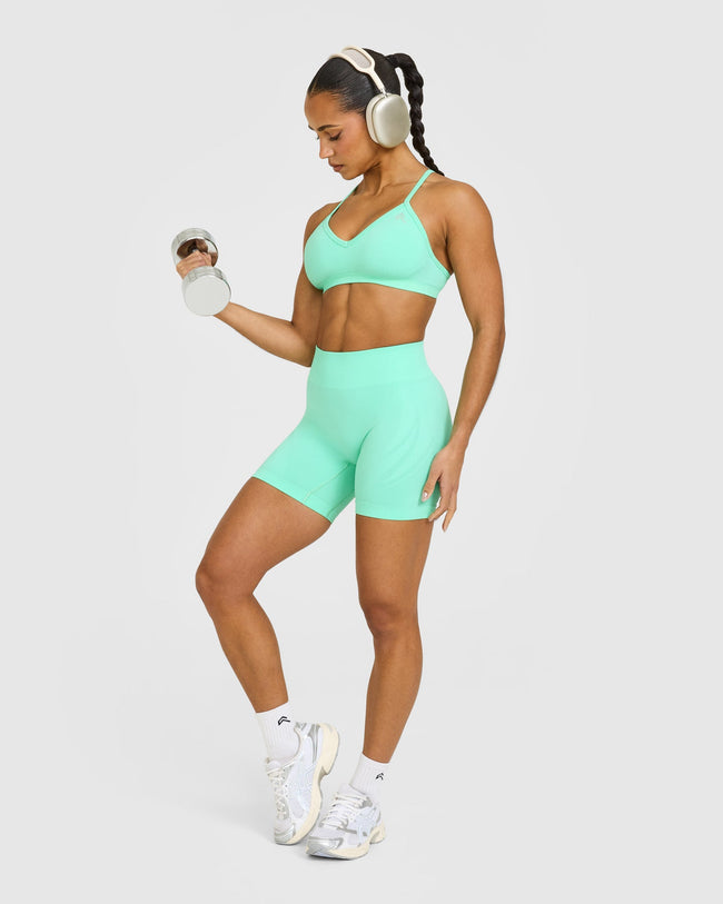 12DAYSONER_ENHANCELIFT_SEAMLESS_STRAPPY_SPORTS_BRA_PEPPERMINTGREEN_251027_PDP_1440x1800_03_650x.jpg