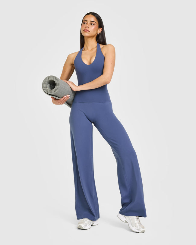 12DAYSONER_SOFTMOTION_HALTER_NECK_VEST_BUILT_IN_BRA_SHELF_SLATEBLUE_251007_PDP_1440x1800_03_650x.jpg