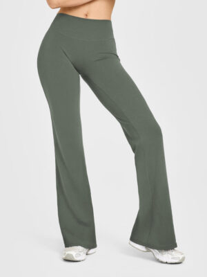 SOFTMOTION FLARED PANTS WITH WHITE LOGO