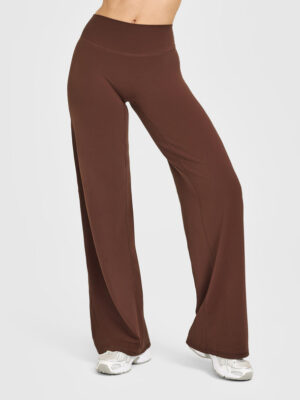 SOFTMOTION STRAIGHT LEG PANTS WITH WHITE LOGO