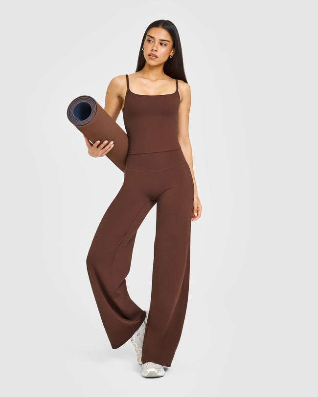 12DAYSONER_SOFTMOTION_STRAPPY_MID_VEST_BUILT_IN_BRA_SHELF_ESPRESSOBROWN_251007_PDP_1440x1800_03_650x.jpg