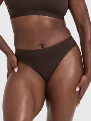 SILHOUETTE BRIEF