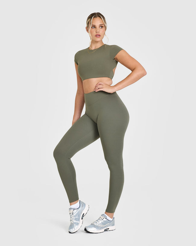 240927_SOFTMOTION_LEGGINGS_ALPINEGREEN_PDP_1440x1800_03_650x.jpg