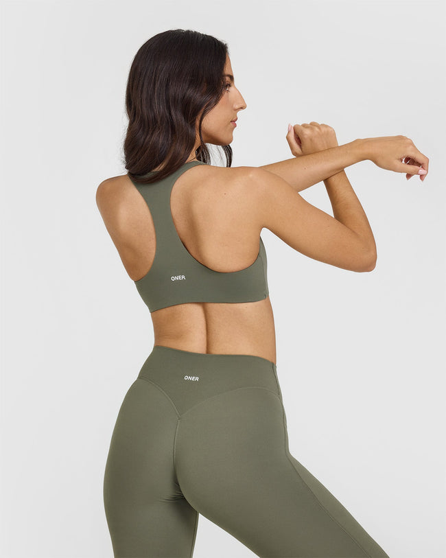 240930_SOFTMOTION_BRALETTE_ALPINEGREEN_PDP_1440x1800_02_650x.jpg