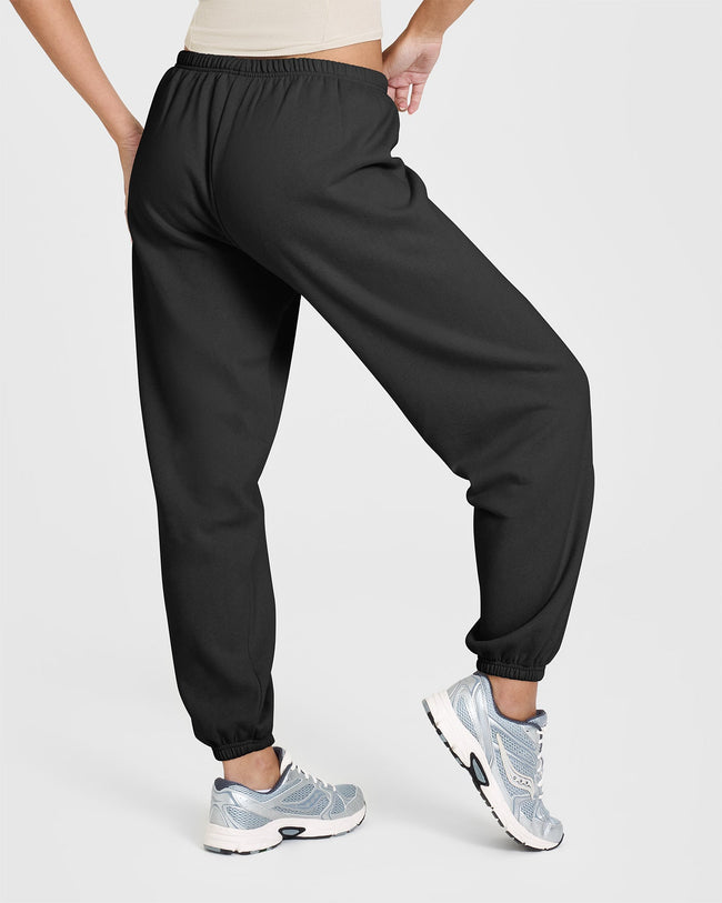 240930_SOFTMOTION_MID-WEIGHT_LOUNGE_JOGGER_SOFTBLACK_PDP_1440x1800_02_650x.jpg