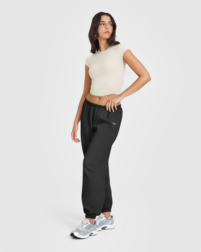 240930_SOFTMOTION_MID-WEIGHT_LOUNGE_JOGGER_SOFTBLACK_PDP_1440x1800_03_650x.jpg