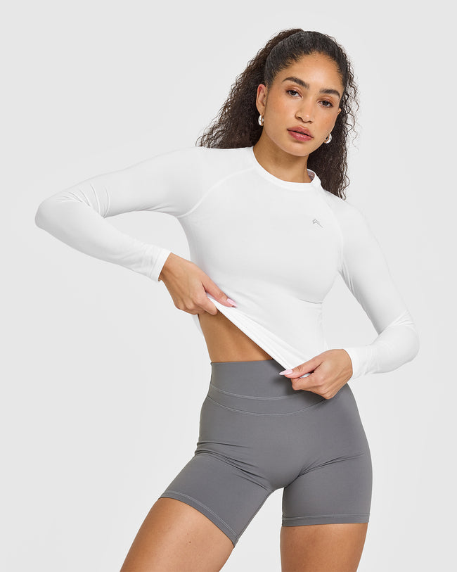 241121_NOOS_GO_TO_SEAMLESS_FITTED_LONG_SLEEVE_TOP_WHITE_PDP_1440x1800_01_650x.jpg