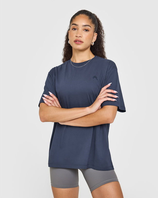 CLASSIC OVERSIZED LIGHTWEIGHT T-SHIRT
