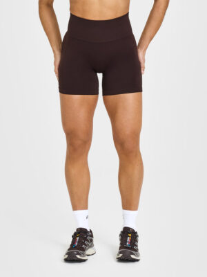 EFFORTLESS SEAMLESS SHORTS WITH WHITE LOGO