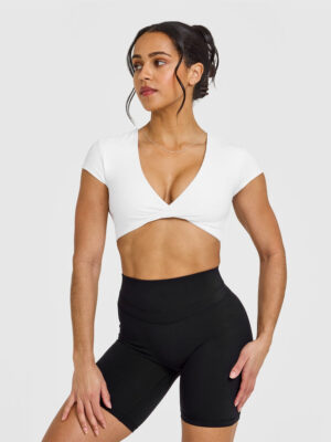 UNIFIED TWIST FRONT SHORT SLEEVE CROP TOP