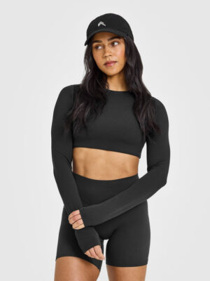 SOFTMOTION LONG SLEEVE CROP TOP WITH WHITE LOGO
