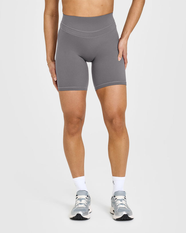 UNIFIED CYCLING SHORTS 8"