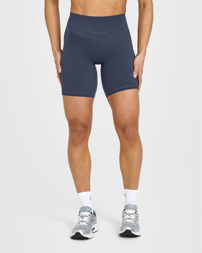 250123_NOOS_UNIFIED_CYCLING_SHORTS_TRUEBLUE_PDP_1440x1800_01_650x.jpg