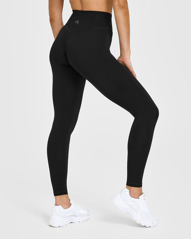 250205_RESHOOT_TIMELESS_HIGH_WAISTED_LEGGINGS_BLACK_PDP_1440x1800_02_650x.jpg