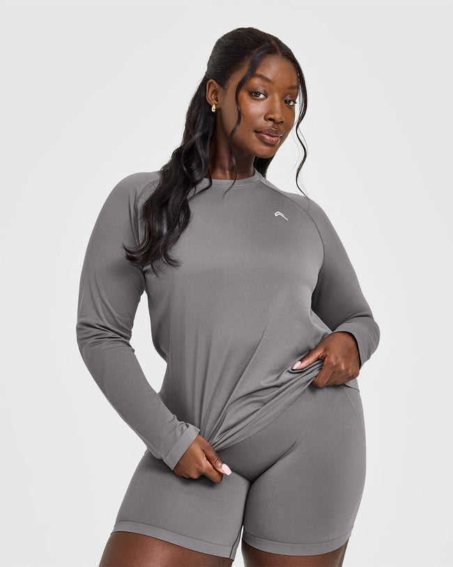 250225_NOOS_GO_TO_SEAMLESS_LOOSE_LONG_SLEEVE_TOP_ASHGREY_PDP_1440x1800_01_650x.jpg
