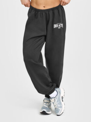 LIGHTWEIGHT JOGGERS WITH ATHLETIC GRAPHIC