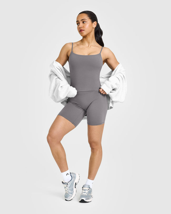 250226_LIFTING_TEAM_SOFTMOTION_STRAPPY_NECK_MID_VEST_ASHGREY_PDP_1440x1800_03_650x.jpg