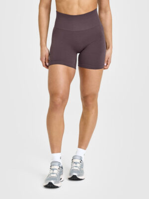 EFFORTLESS SEAMLESS SHORTS WITH WHITE LOGO