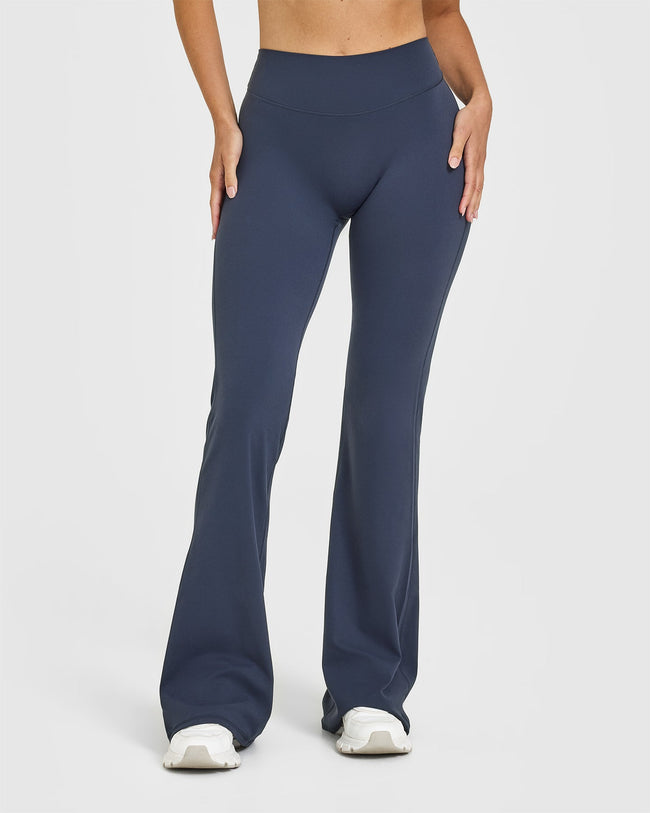 250306_NOOS_SOFTMOTION_FLARED_BOTTOMS_TRUEBLUE_PDP_1440x1800_01_650x.jpg