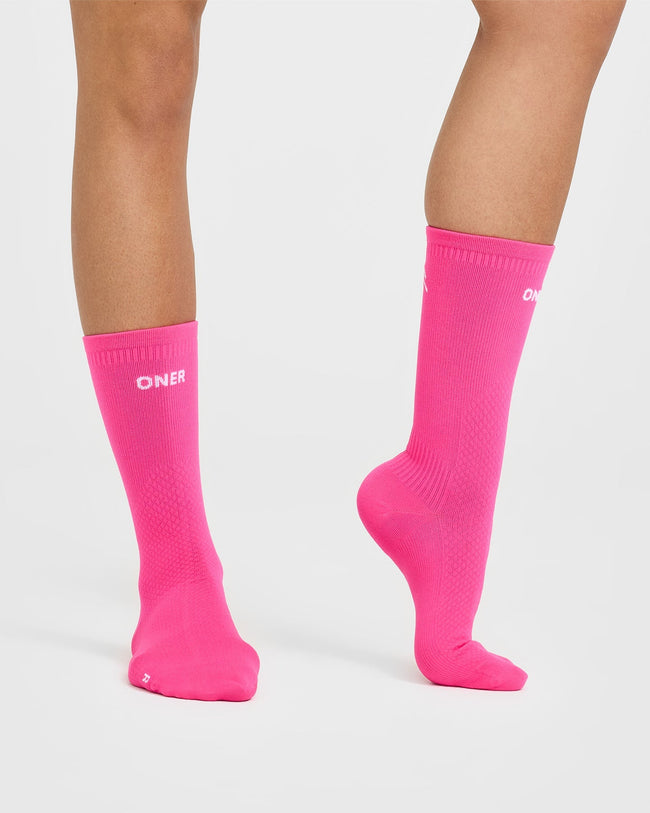250320_HYBRID_SOCKS_PINK_PDP_1440x1800_03_650x.jpg