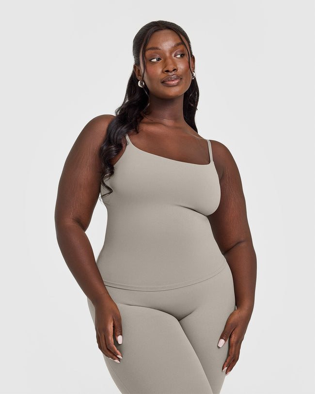 250404_SUMMERSEASONAL_SOFTMOTION_STRAPPY_VEST_WARMSAND_PDP_1440x1800_01_650x.jpg