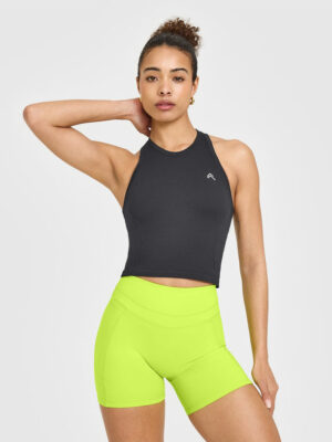 GO TO SEAMLESS FITTED MID TANK TOP
