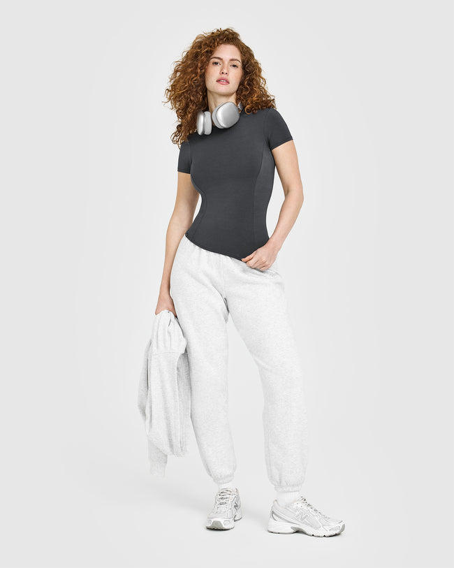 250416_NOOS_MELLOW_SOFT_SHORT_SLEEVE_T-SHIRT_COAL_PDP_1440x1800_03_650x.jpg
