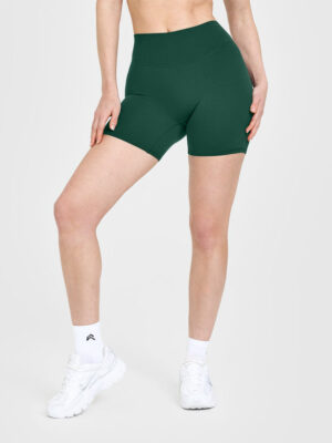 SOFTMOTION SHORTS 6" WITH WHITE LOGO