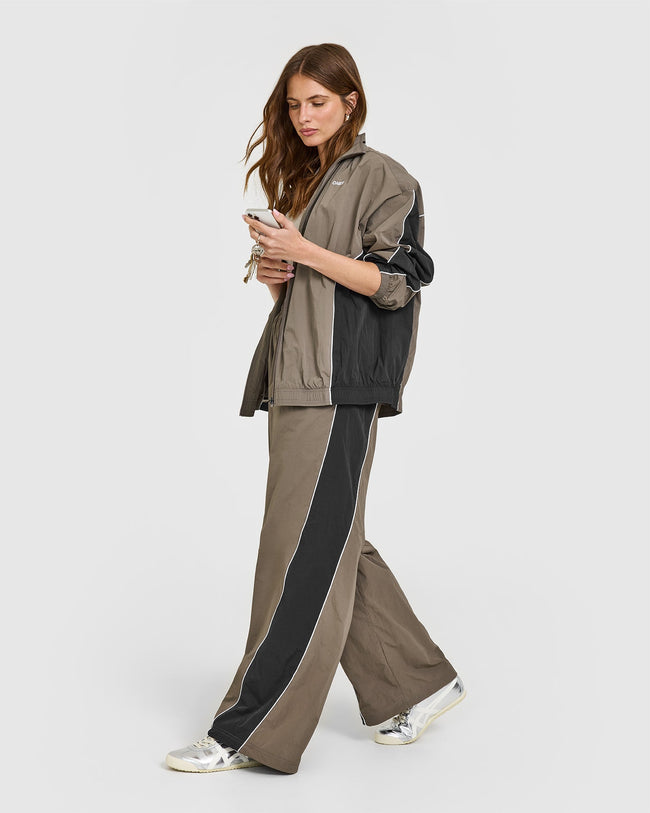 250513_ALWAYSINONER_OVERSIZED_PIPED_WOVEN_STRAIGHT_LEG_TRACK_BOTTOMS_MOSSBROWN_PDP_1440x1800_03_650x.jpg