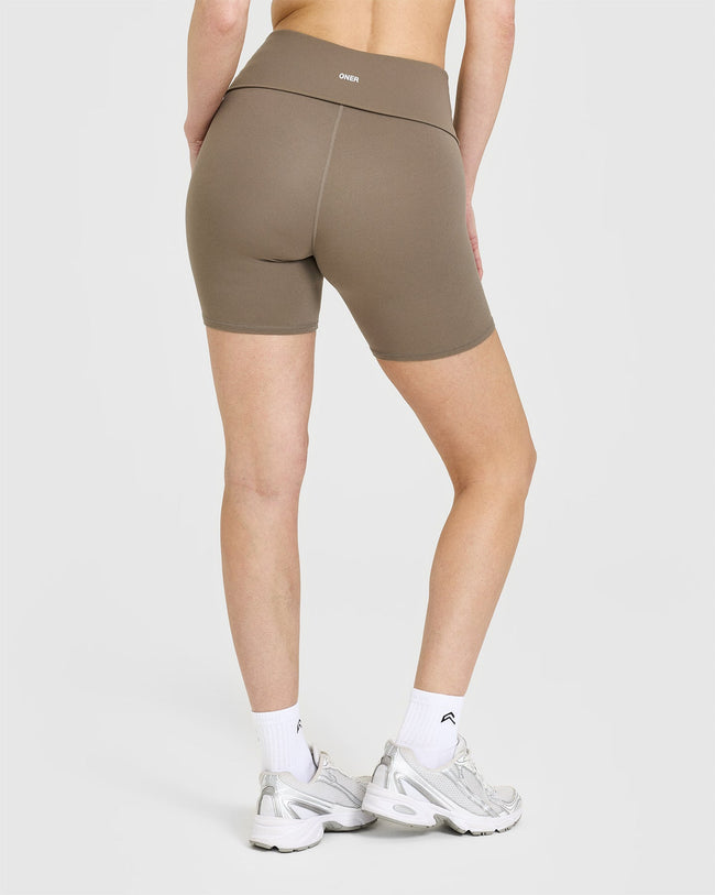 250514_ALWAYSINONER_SOFTMOTION_FOLDOVER_SHORTS_MOSSBROWN_PDP_1440x1800_02_650x.jpg