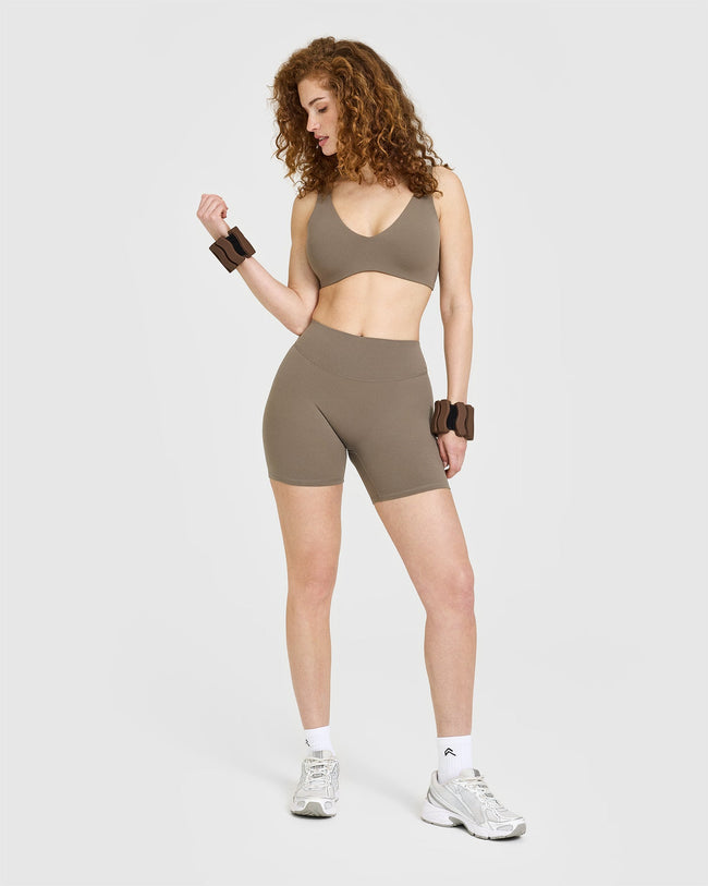 250514_ALWAYSINONER_SOFTMOTION_SHORTS_MOSSBROWN_PDP_1440x1800_03_650x.jpg