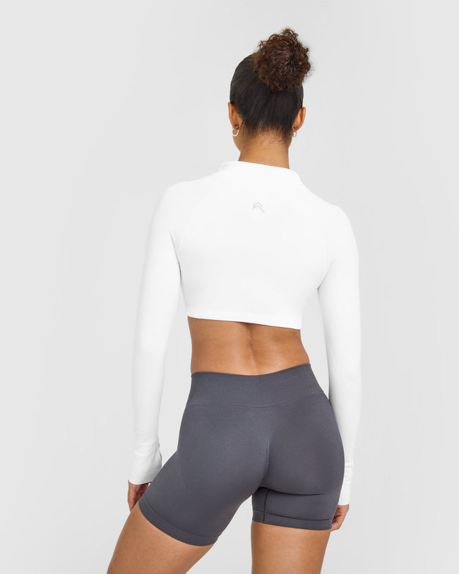 ACCENTUATE_ENHANCELIFT_SEAMLESS_CROP_JACKET_WHITE_250917_PDP_1440x1800_02_650x.jpg