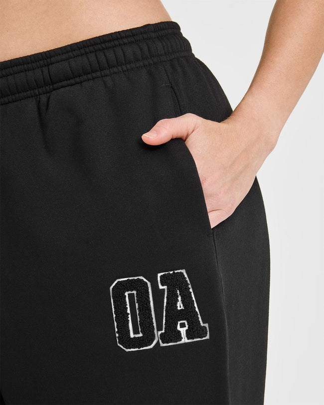 ACCENTUATE_FOUNDATIONS_OVERSIZED_ONER_25_STRAIGHT_LEG_JOGGER_BLACK_250715_PDP_1440x1800_06_650x.jpg