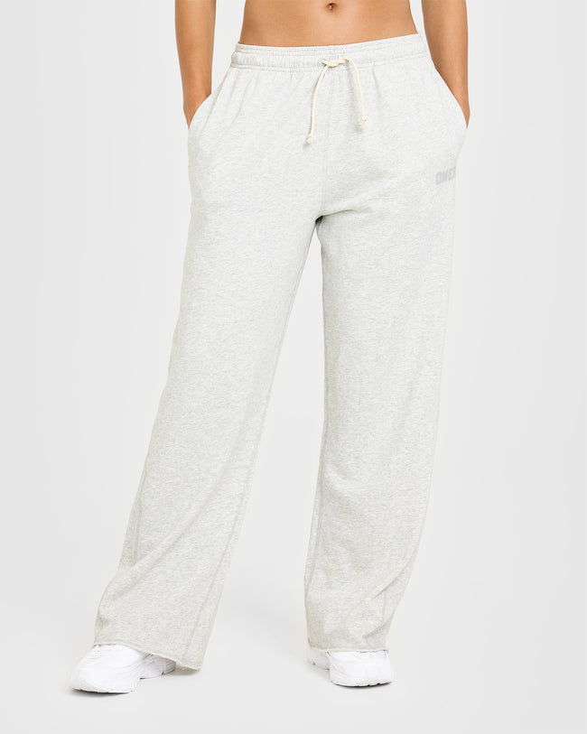 AT_YOUR_PACE_RAW_LOUNGE_WIDE_LEG_JOGGERS_LIGHTGREYMARL_250624_PDP_1440x1800_01_650x.jpg