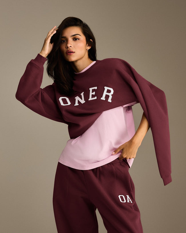 BAU_GRAPHIC_INJECT_FOUNDATIONS_OVERSIZED_GIRLFRIEND_STRAIGHT_LEG_JOGGERS_ROSEWOOD_250917_PDP_1440x1800_02_7dcd374b-6311-4de1-8548-1666c6957c68_650x.jpg