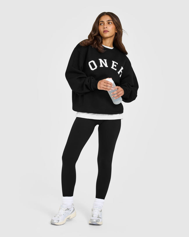 BAU_GRAPHIC_INJECT_FOUNDATIONS_OVERSIZED_ONER_GIRLFRIEND_SWEATSHIRT_BLACK_250922_PDP_1440x1800_03_65c3eb3e-5fac-4af2-87ee-944205bc3e66_650x.jpg