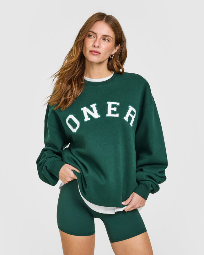 BAU_GRAPHIC_INJECT_FOUNDATIONS_OVERSIZED_ONER_GIRLFRIEND_SWEATSHIRT_RACINGGREEN_250915_PDP_1440x1800_01_650x.jpg