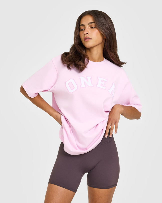 BAU_GRAPHIC_INJECT_OVERSIZED_ONER_GIRLFRIEND_WASHED_T-SHIRT_CHALKPINK_250922_PDP_1440x1800_01_650x.jpg