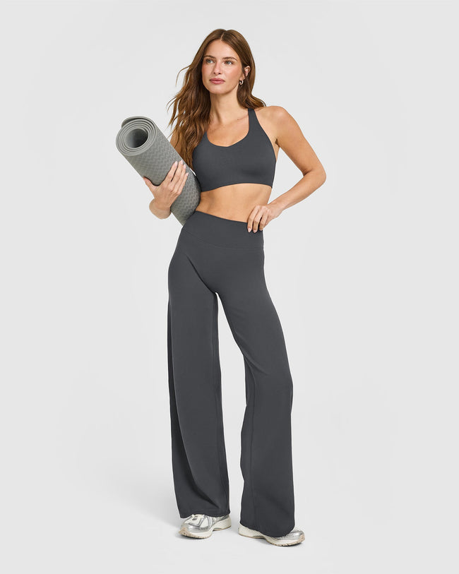 BAU_SOFTMOTION_BRALETTE_COAL_250804_PDP_1440x1800_03_650x.jpg