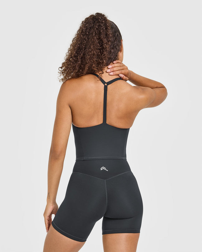 BAU_TIMELESS_SQUARE_NECK_MID_VEST_WHITE_LOGO_COAL_250714_PDP_1440x1800_02_650x.jpg