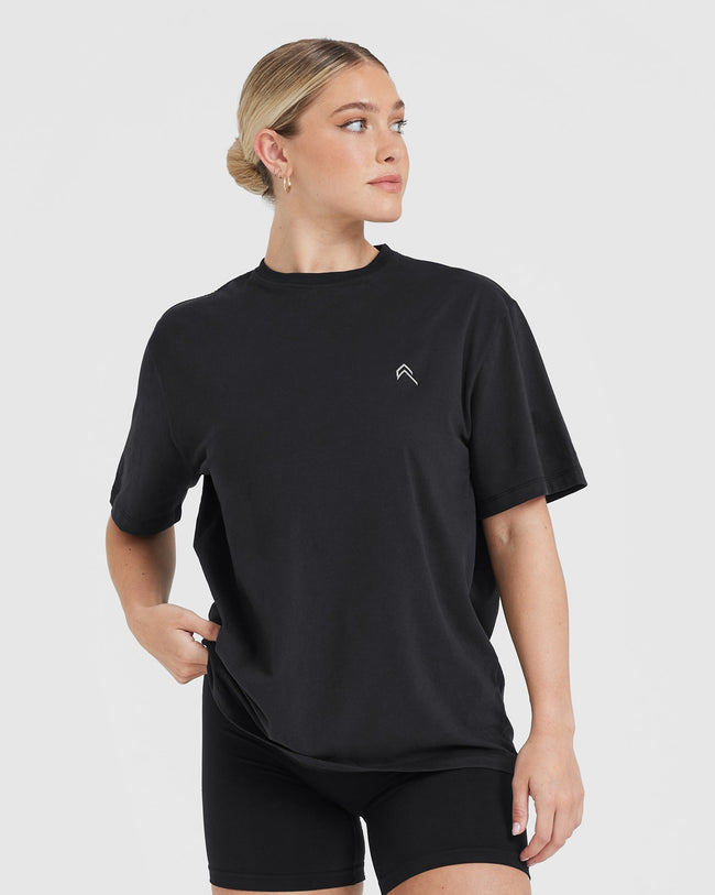 CLASSIC OVERSIZED LIGHTWEIGHT T-SHIRT