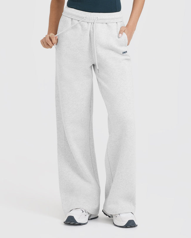 FOUNDATIONS_STRAIGHT_LEG_JOGGER_LIGHT_GREY_MARL_01_650x.jpg