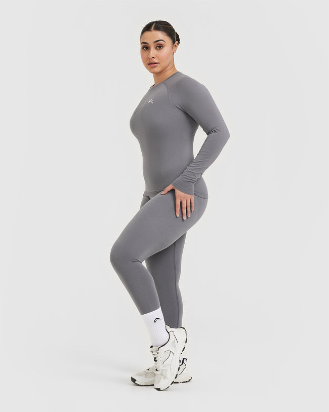 GO_TO_SEAMLESS_FITTED_LONG_SLEEVE_TOP_ASH_GREY_PDP_1440x1800_03_650x.jpg