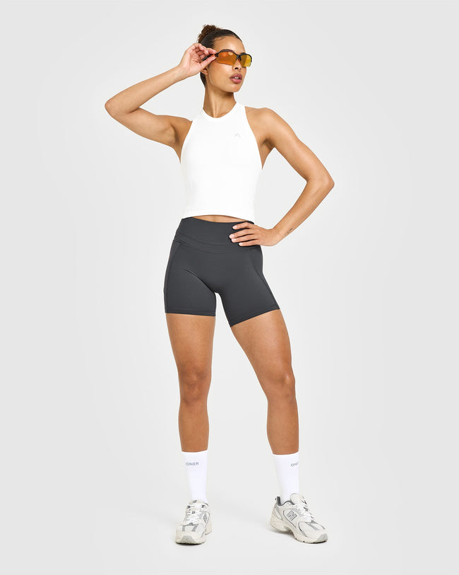 HYBRID_GO_TO_SEAMLESS_FITTED_HIGH_NECK_VEST_WHITE_250611_PDP_1440x1800_03_650x.jpg