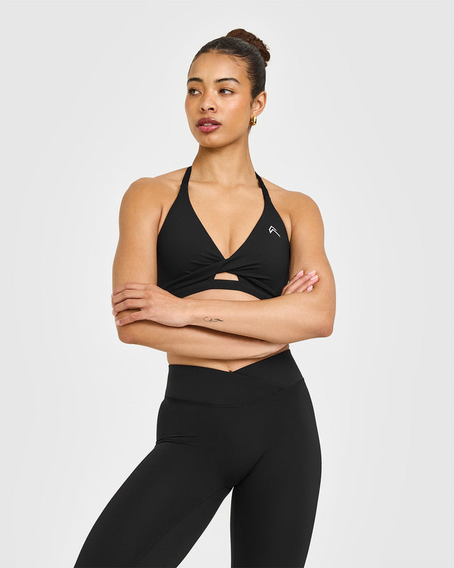 JULYBAU_UNIFIED_TWIST_SPORTS_BRA_WHITE_LOGO_BLACK_250611_PDP_1440x1800_01_650x.jpg