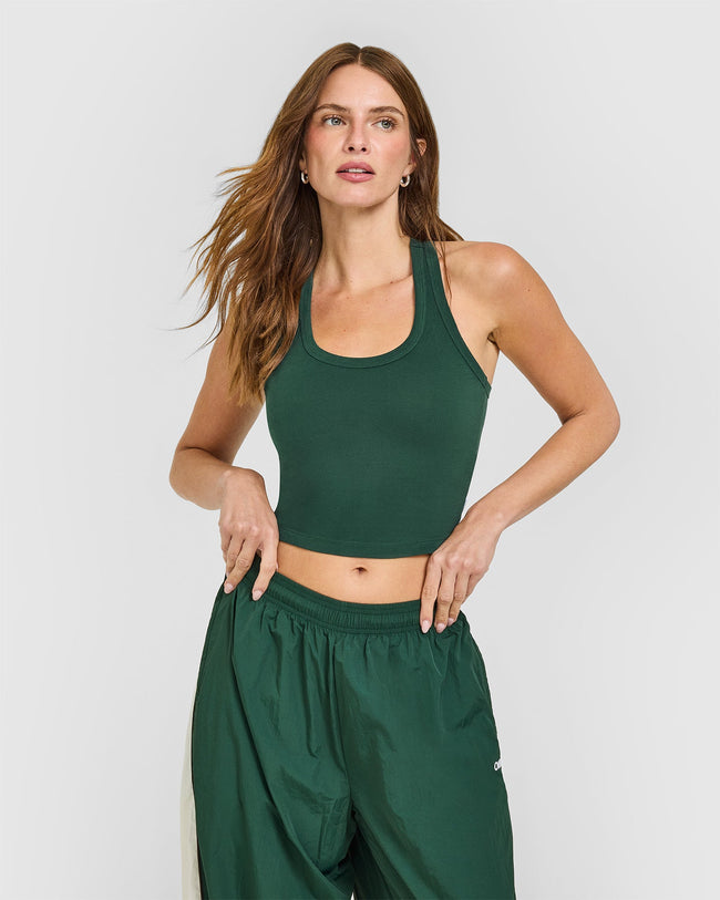 NOOS_COTTON_FITTED_MID_VEST_RACINGGREEN_250804_PDP_1440x1800_01_650x.jpg