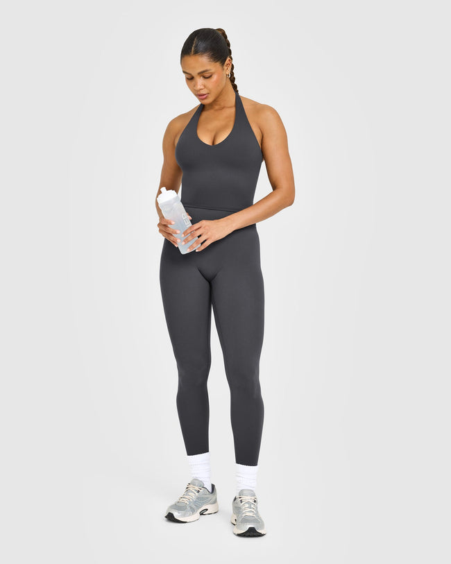 NOOS_SOFTMOTION_HALTER_NECK_MID_VEST_COAL_250919_PDP_1440x1800_03_650x.jpg