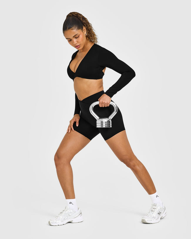 NOOS_UNIFIED_TWIST_FRONT_LONG_SLEEVE_CROP_TOP_BLACK_250728_PDP_1440x1800_03_650x.jpg