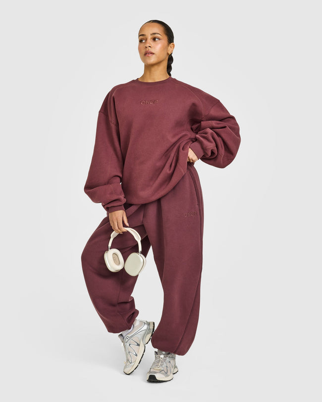 OAXMIA_FOUNDATIONS_OVERSIZED_CUFFED_JOGGERS_PIPING_VELVETMOCHA_251027_PDP_1440x1800_03_650x.jpg
