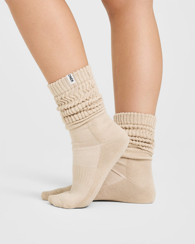 OA_X_BRENDA_SLOUCHY_SOCKS_2-PACK__250805_PDP_1440x1800_02_650x.jpg
